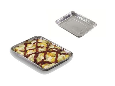 Aluminum dish with chips and cheese-product